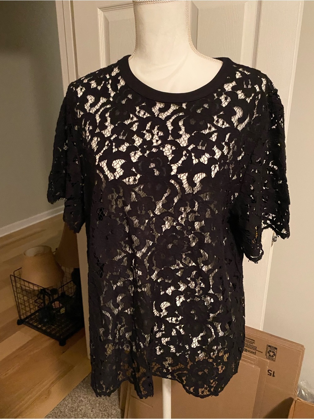 The Limited Women’s Black Lace Short-Sleeve Women's Top Size XL